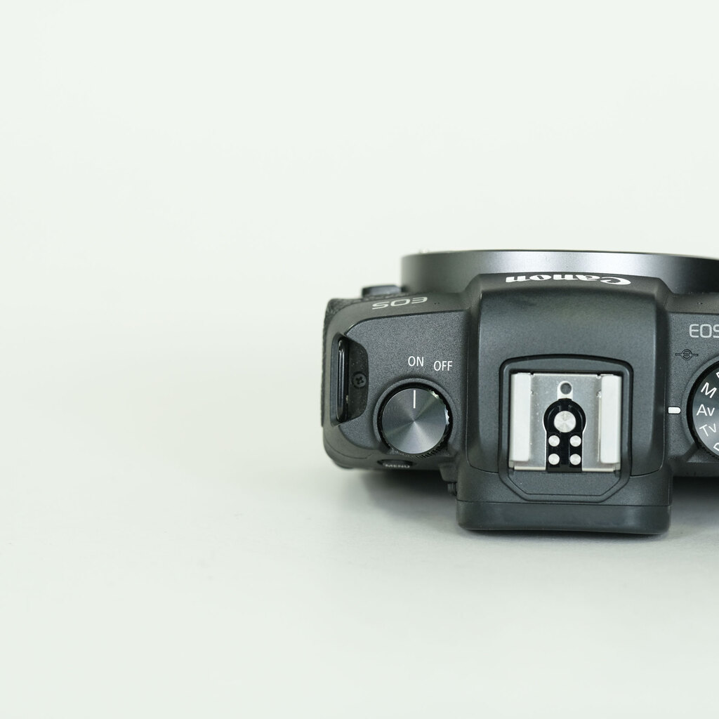 Canon EOS RP Canon EOS RP