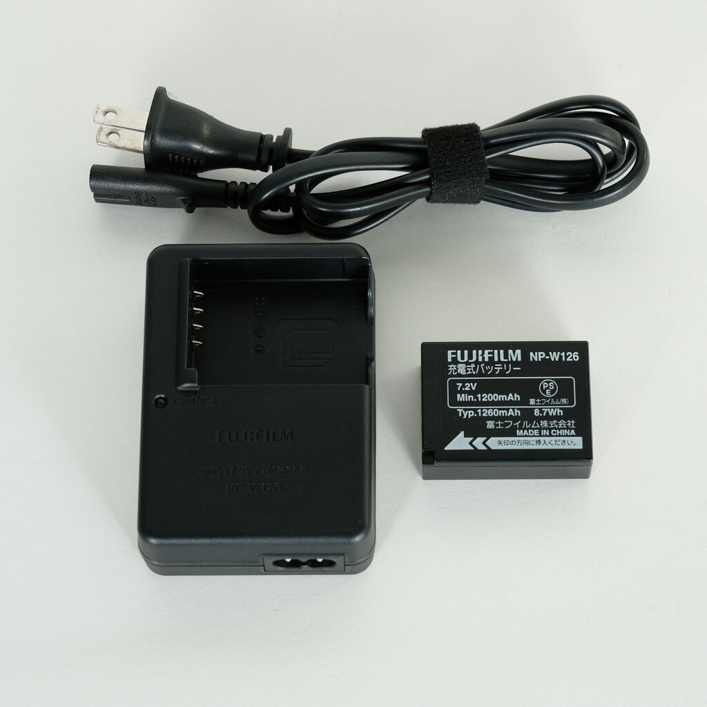 FUJIFILM X-A1 ボディ ブラウン