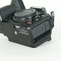 Panasonic LUMIX DC-GH6 Panasonic LUMIX DC-GH6