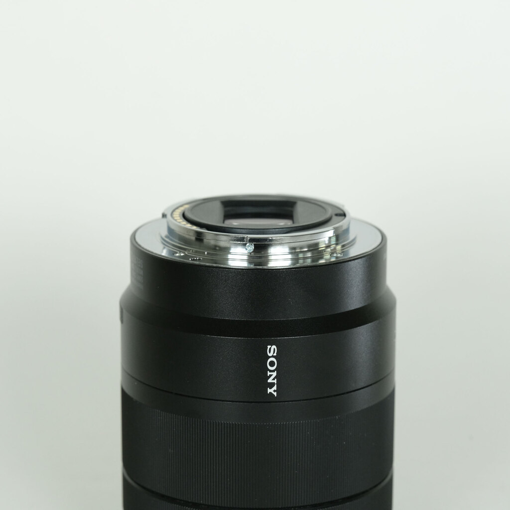 SONY Vario-Tessar T＊ E 16-70mm F4 ZA OSS SEL1670Z