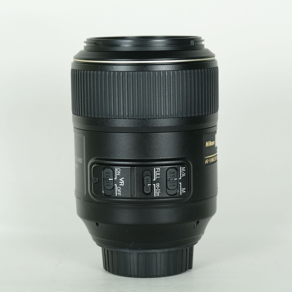 Nikon AF-S VR Micro-Nikkor 105mm f/2.8G IF-EDの出品 | ONE SCENE