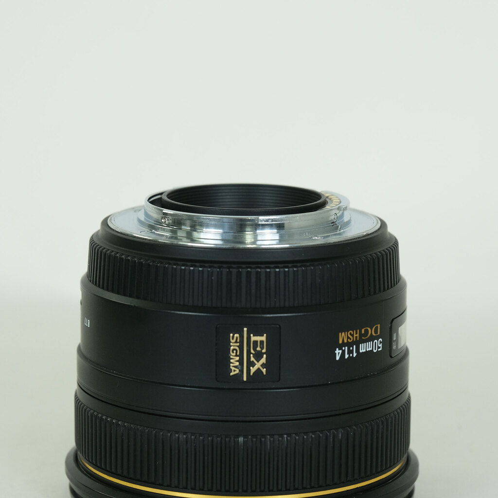 SIGMA 50mm F1.4 EX DG HSM (ソニーA用)