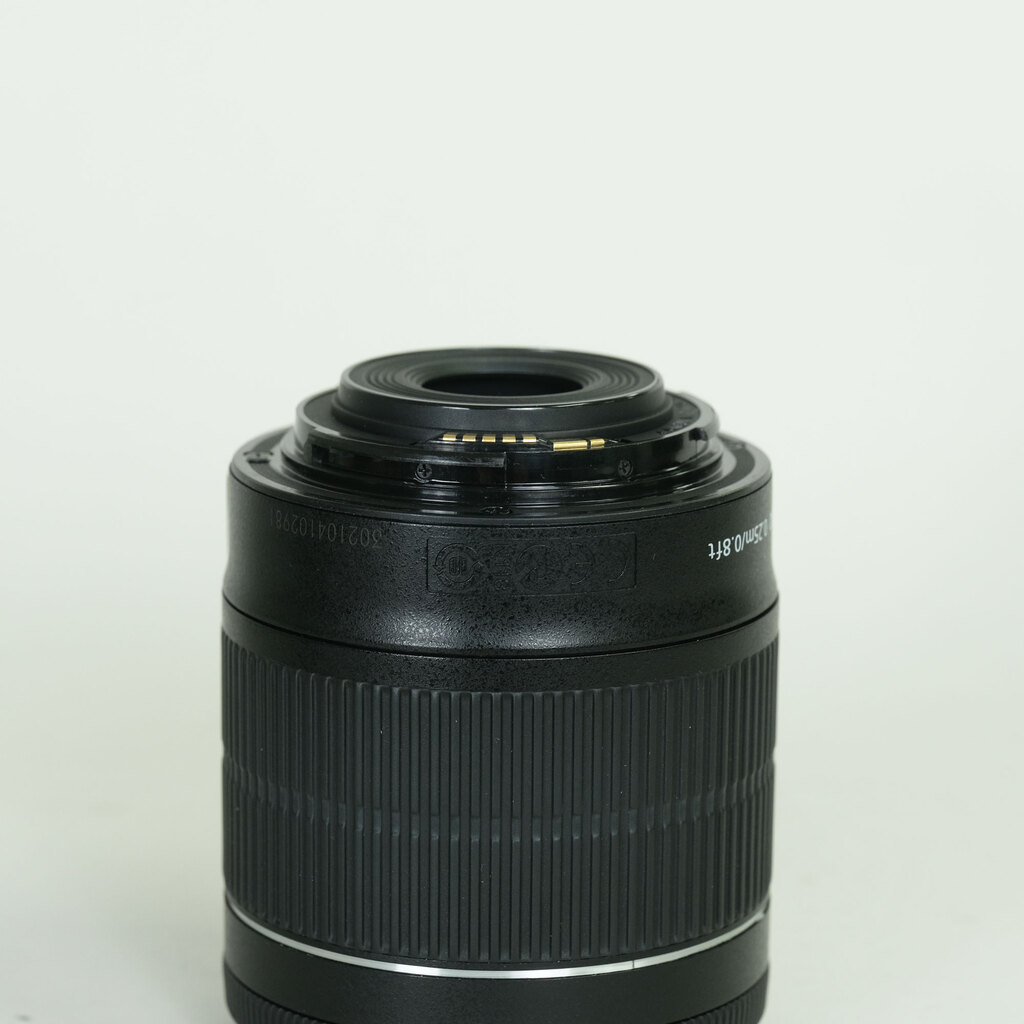 Canon EF-S18-55mm F3.5-5.6 IS STM