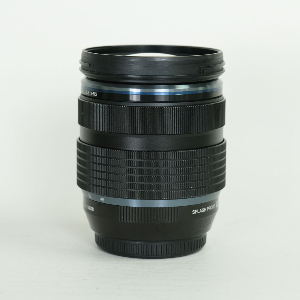 OLYMPUS M.ZUIKO DIGITAL ED 12-40mm F2.8 PRO II