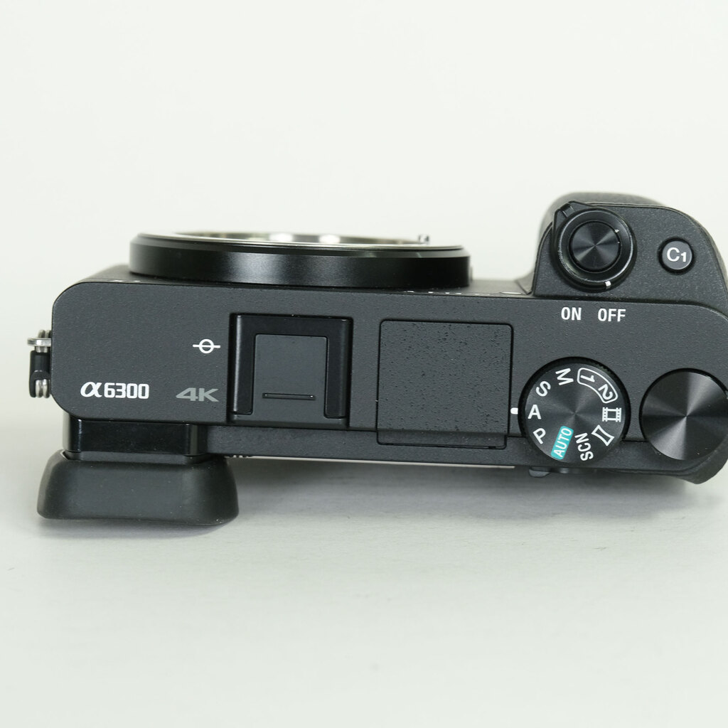 SONY α6300(ILCE-6300) SONY α6300(ILCE-6300)