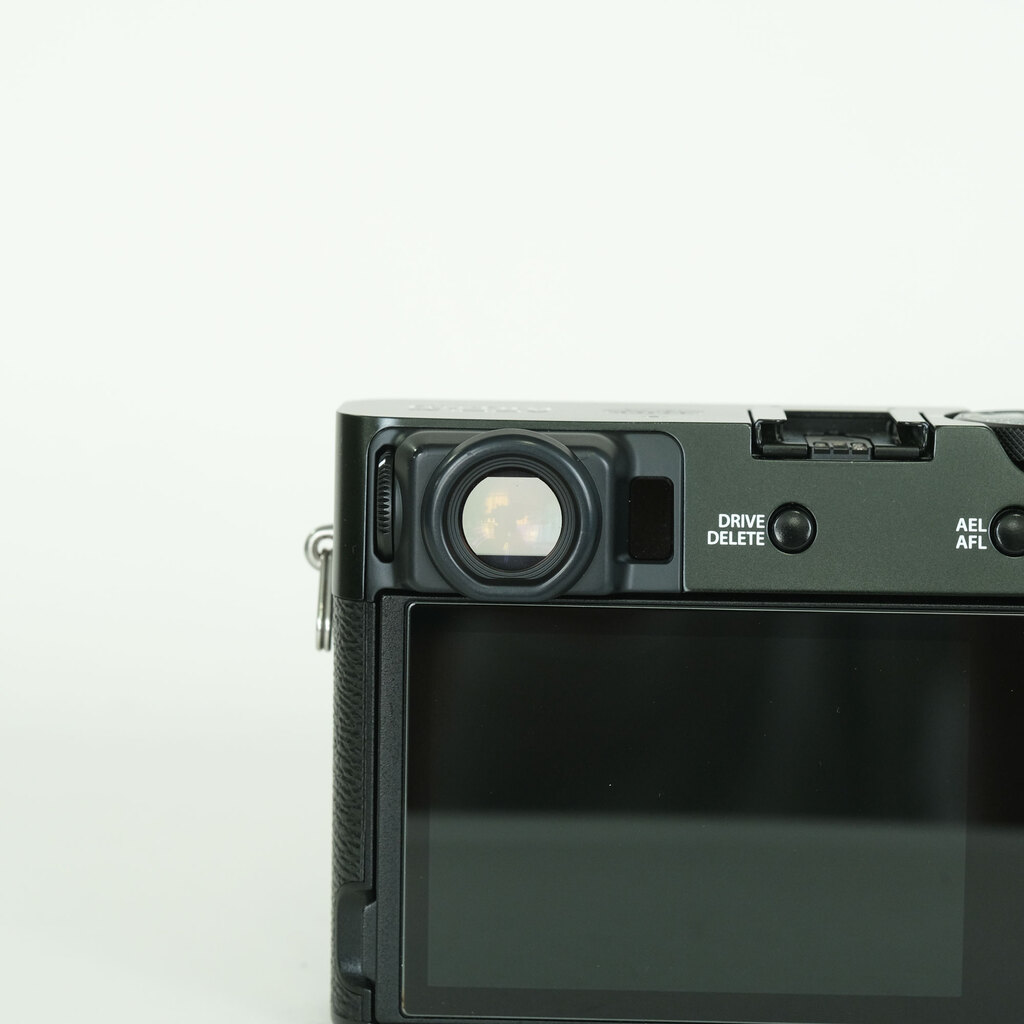 FUJIFILM X100V ブラック