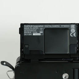 FUJIFILM X100V ブラック
