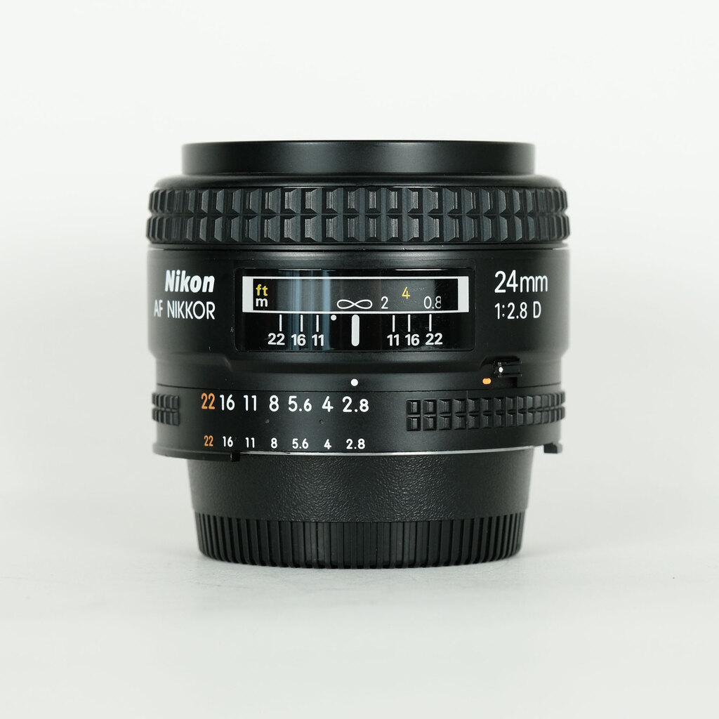 Nikon Ai AF Nikkor 24mm F2.8D