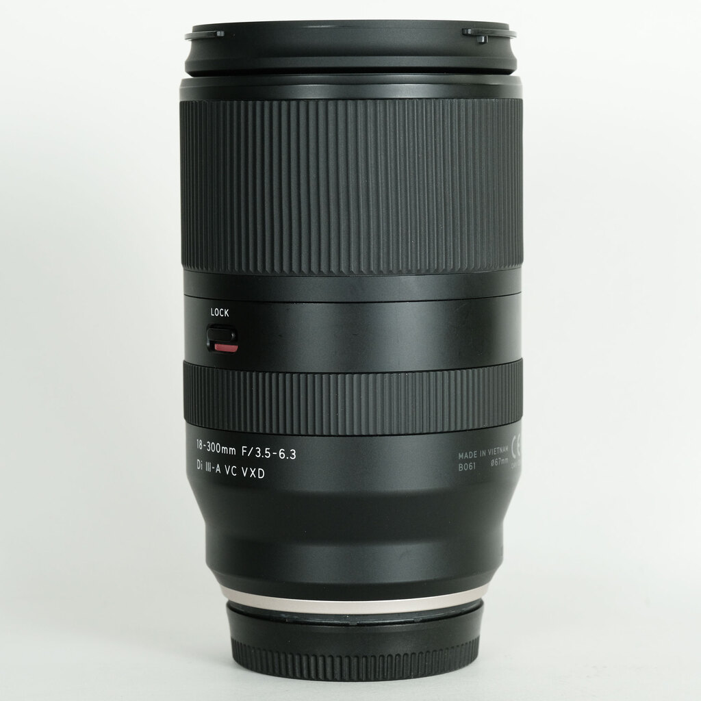 TAMRON 18-300mm F/3.5-6.3 Di III-A VC VXD (Model B061) [フジフイルムX用]