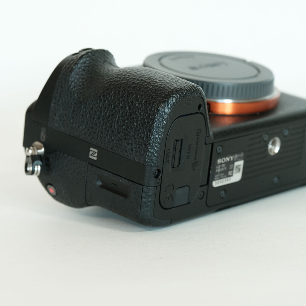 SONY α7 II（ILCE-7M2）