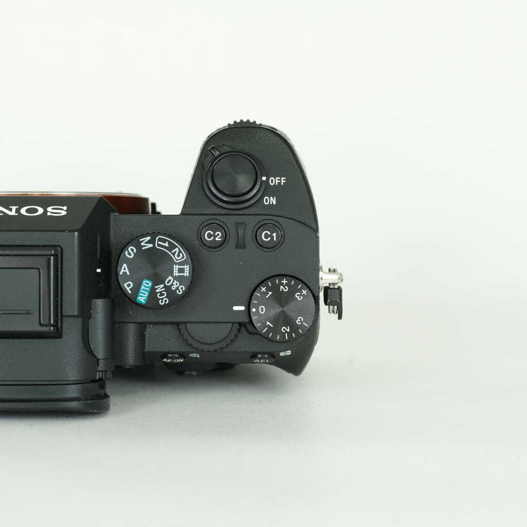 SONY α7 III(ILCE-7M3) SONY α7 III(ILCE-7M3)