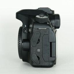 Canon EOS 80D