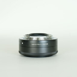 Canon EF-M22mm F2 STM
