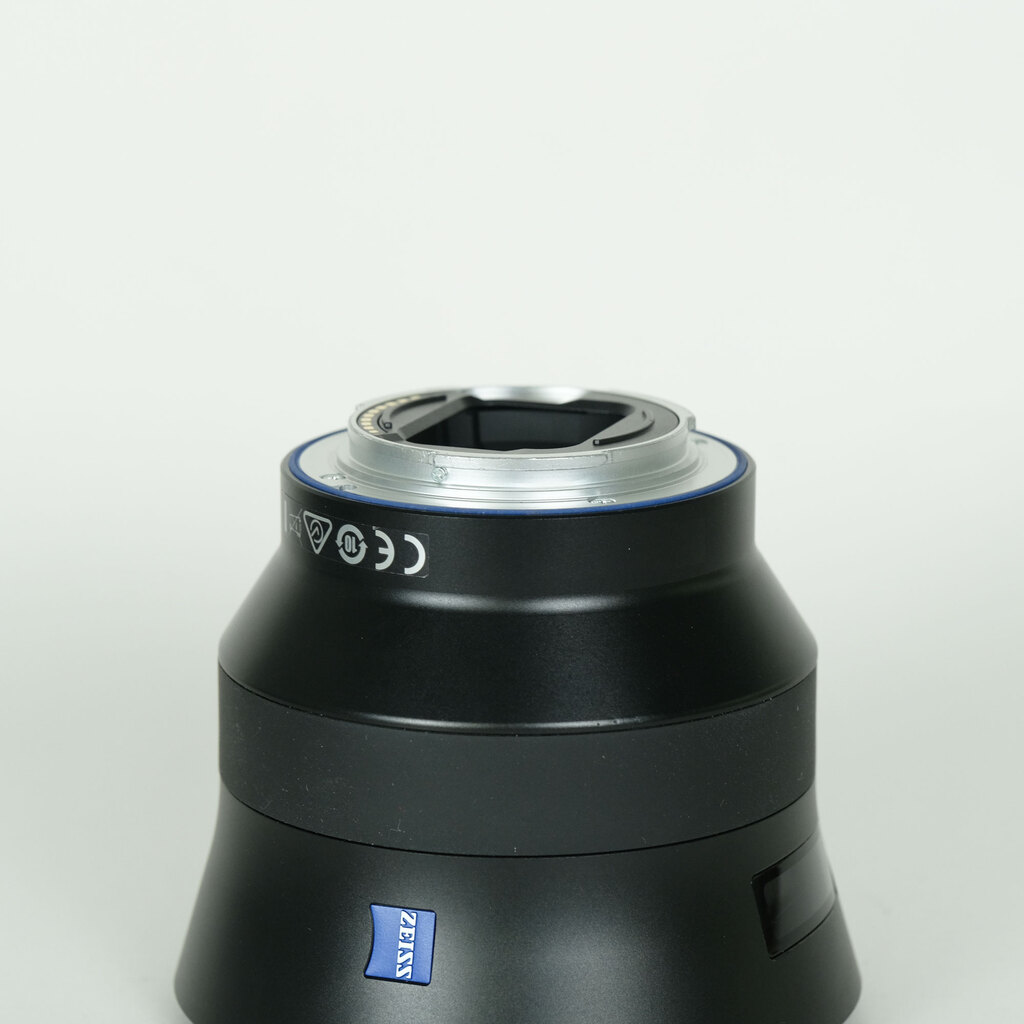 Carl Zeiss Batis 2.8/18 [ソニーE用]の出品 | ONE SCENE（ワンシーン）