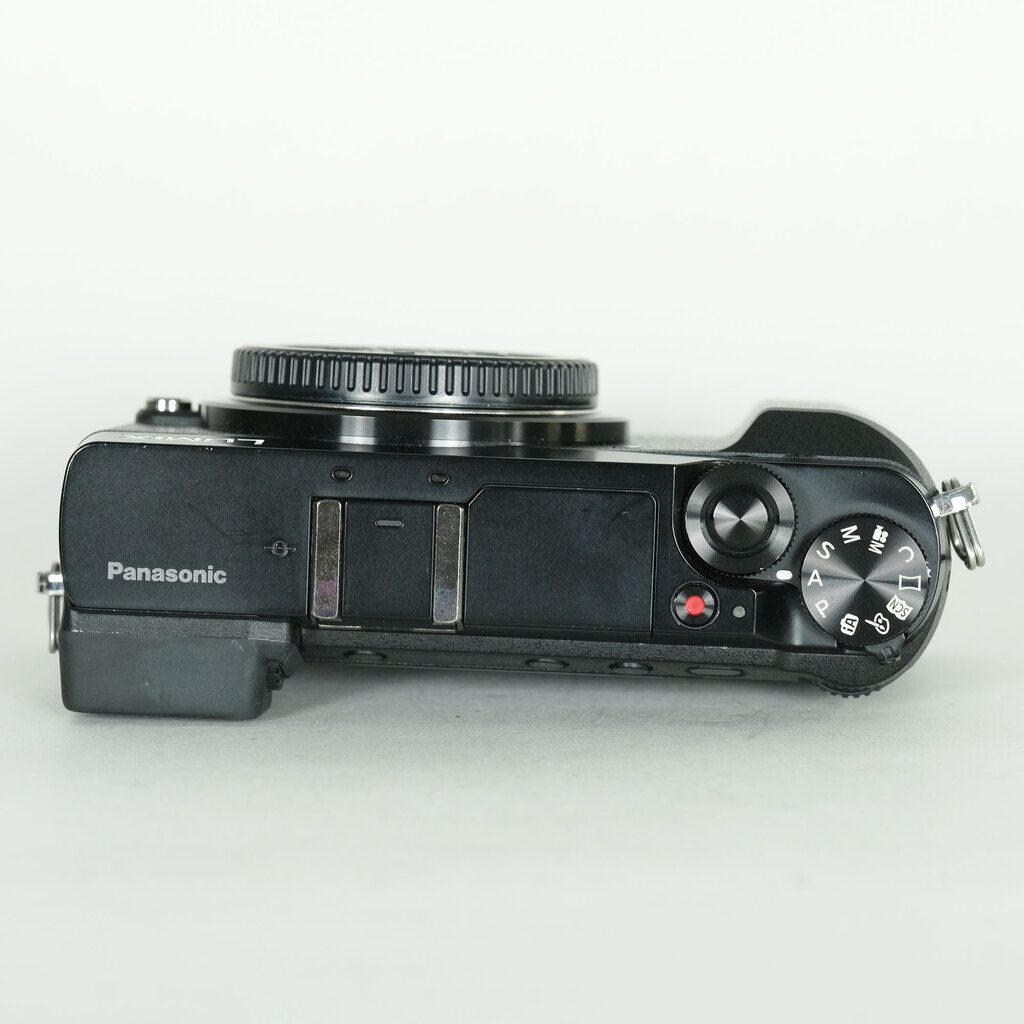 Panasonic LUMIX DMC-GX7MK2 ボディ ブラック