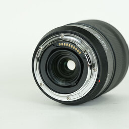 Panasonic LUMIX S 28-200mm F4-7.1 MACRO O.I.S. Panasonic LUMIX S 28-200mm F4-7.1 MACRO O.I.S.