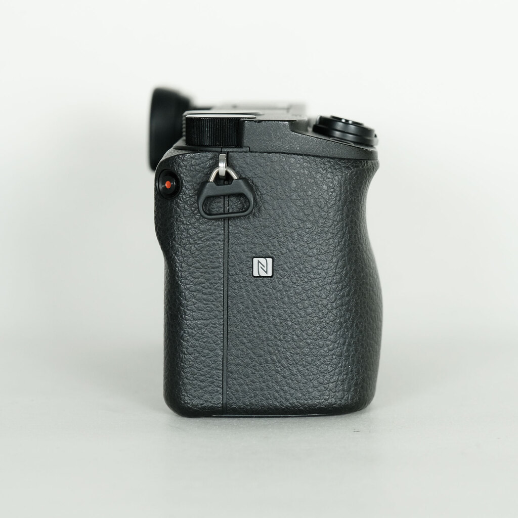 SONY α6400（ILCE-6400）