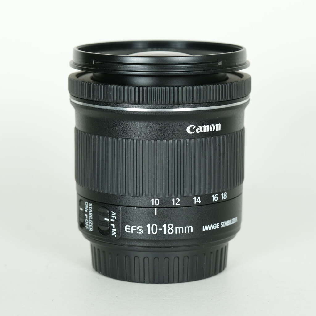 Canon EF-S10-18mm F4.5-5.6 IS STM