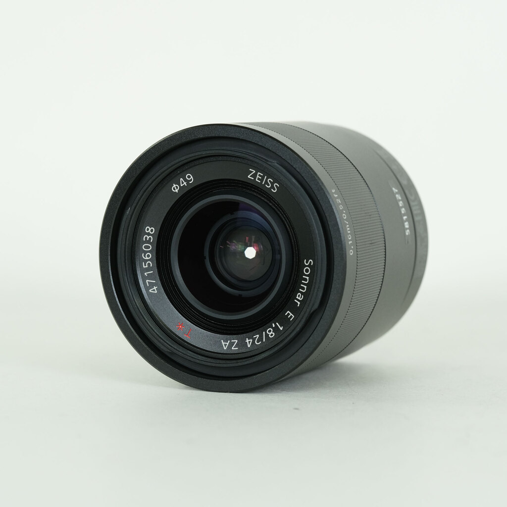 SONY Sonnar T* E 24mm F1.8 ZA SEL24F18Z