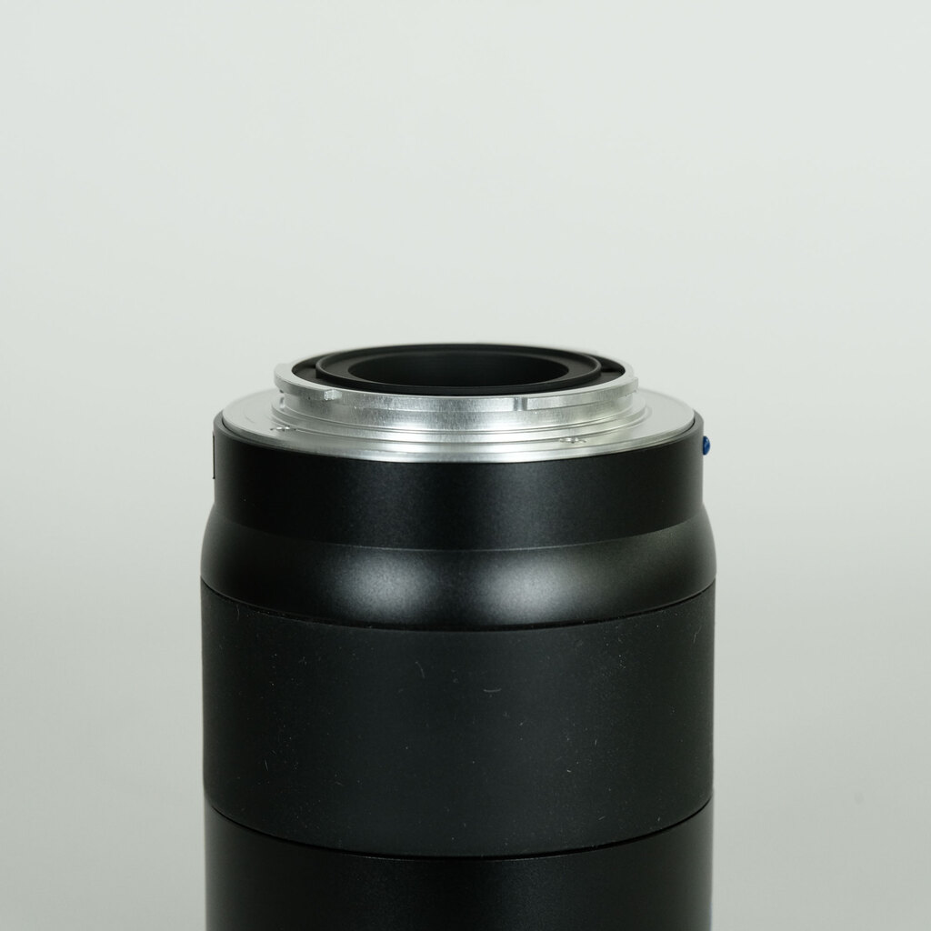 Carl Zeiss Touit 50mm F2.8 マクロ（ソニーE用）