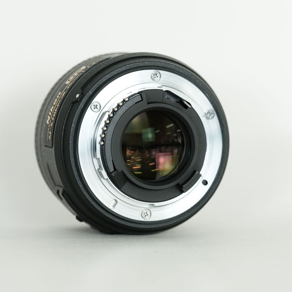 Nikon AF-S DX NIKKOR 35mm f/1.8G