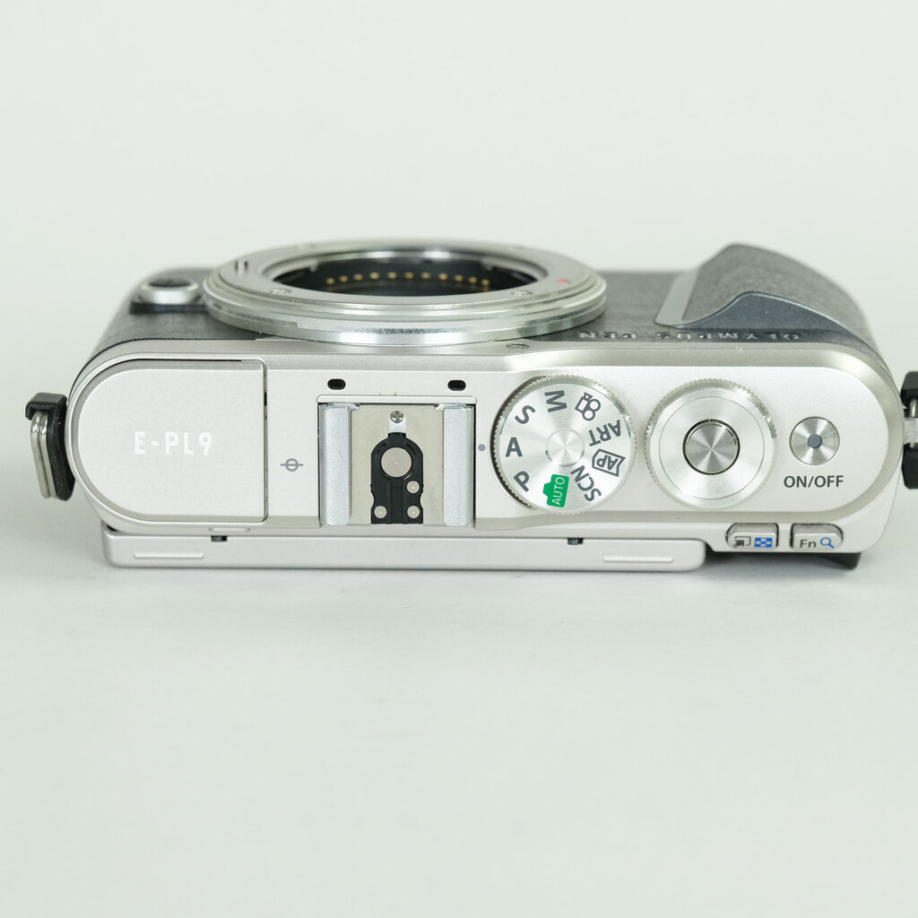 OLYMPUS PEN E-PL9 OLYMPUS PEN E-PL9