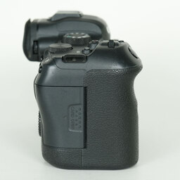 Canon EOS R6