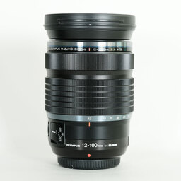 OLYMPUS M.ZUIKO DIGITAL ED 12-100mm F4.0 IS PRO