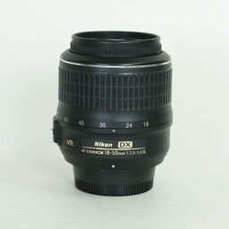 Nikon AF-S DX NIKKOR 18-55mm F3.5-5.6 G VR Nikon AF-S DX NIKKOR 18-55mm F3.5-5.6 G VR