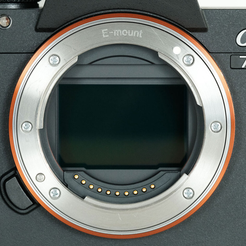 SONY α7R III(ILCE-7RM3) SONY α7R III(ILCE-7RM3)