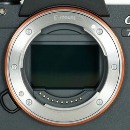 SONY α7R III(ILCE-7RM3) SONY α7R III(ILCE-7RM3)