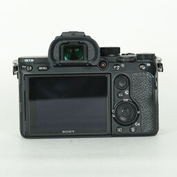 SONY α7 III（ILCE-7M3）