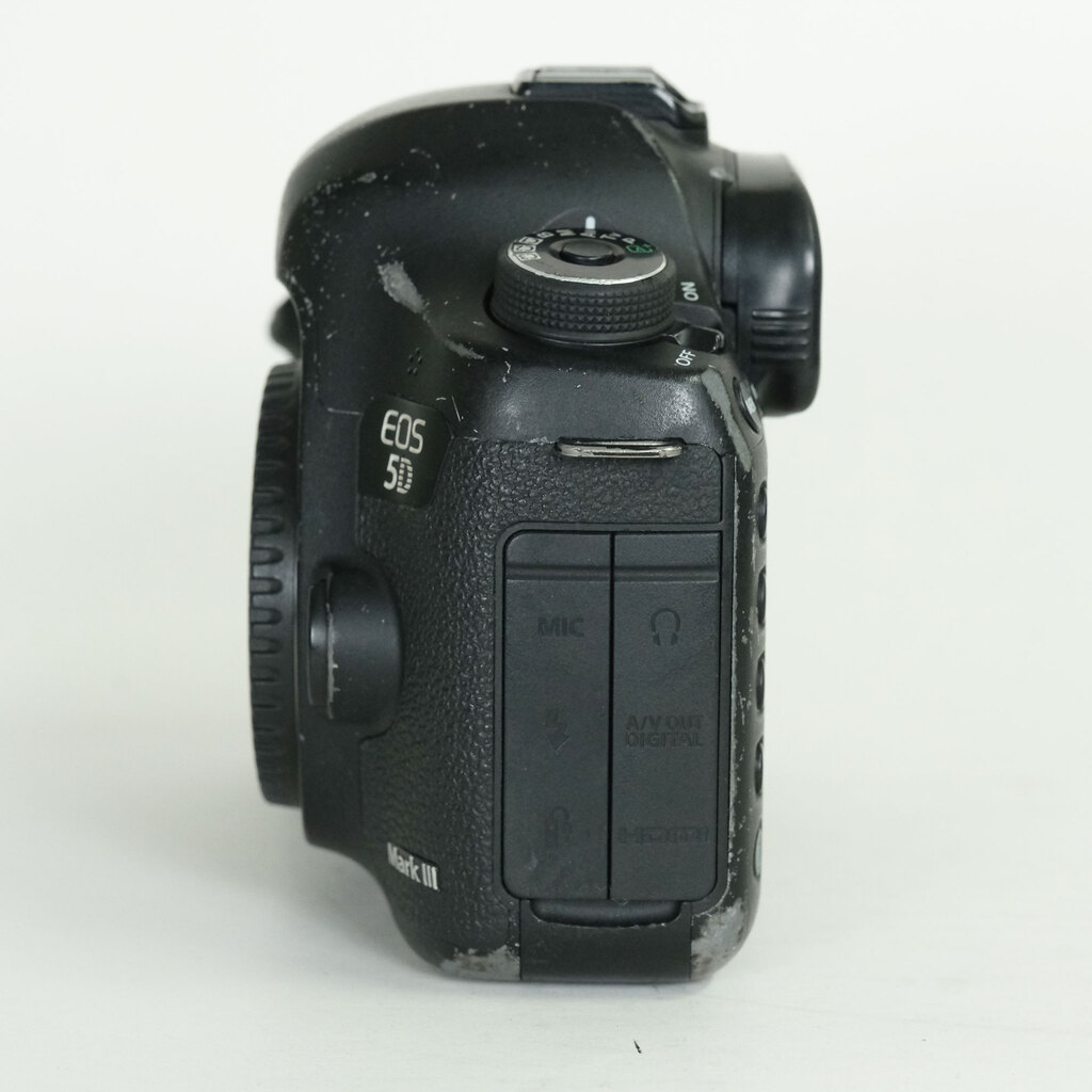 Canon EOS 5D Mark III