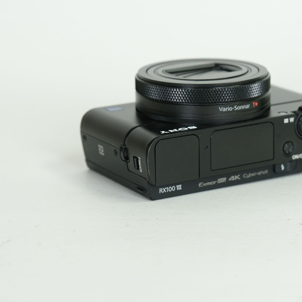 SONY Cyber-shot DSC-RX100M7G シューティンググリップキット