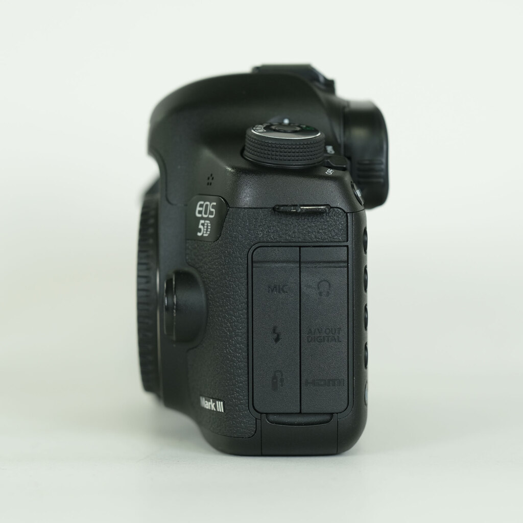 Canon EOS 5D Mark III