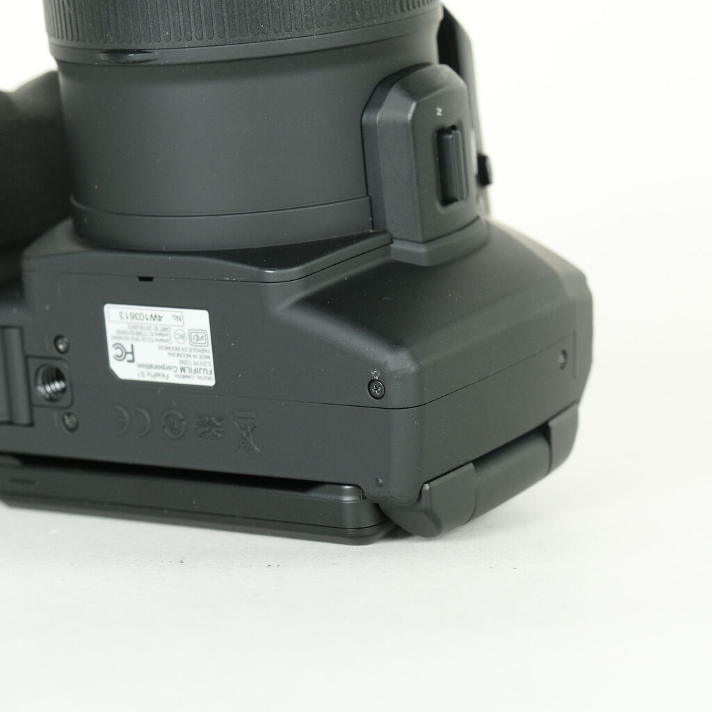 FUJIFILM FinePix S1 ブラックの出品 | ONE SCENE（ワンシーン）