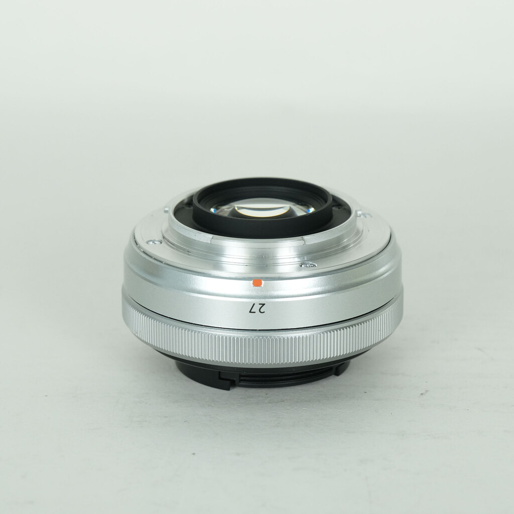 FUJIFILM XF27mm F2.8 シルバーの出品 | ONE SCENE（ワンシーン）