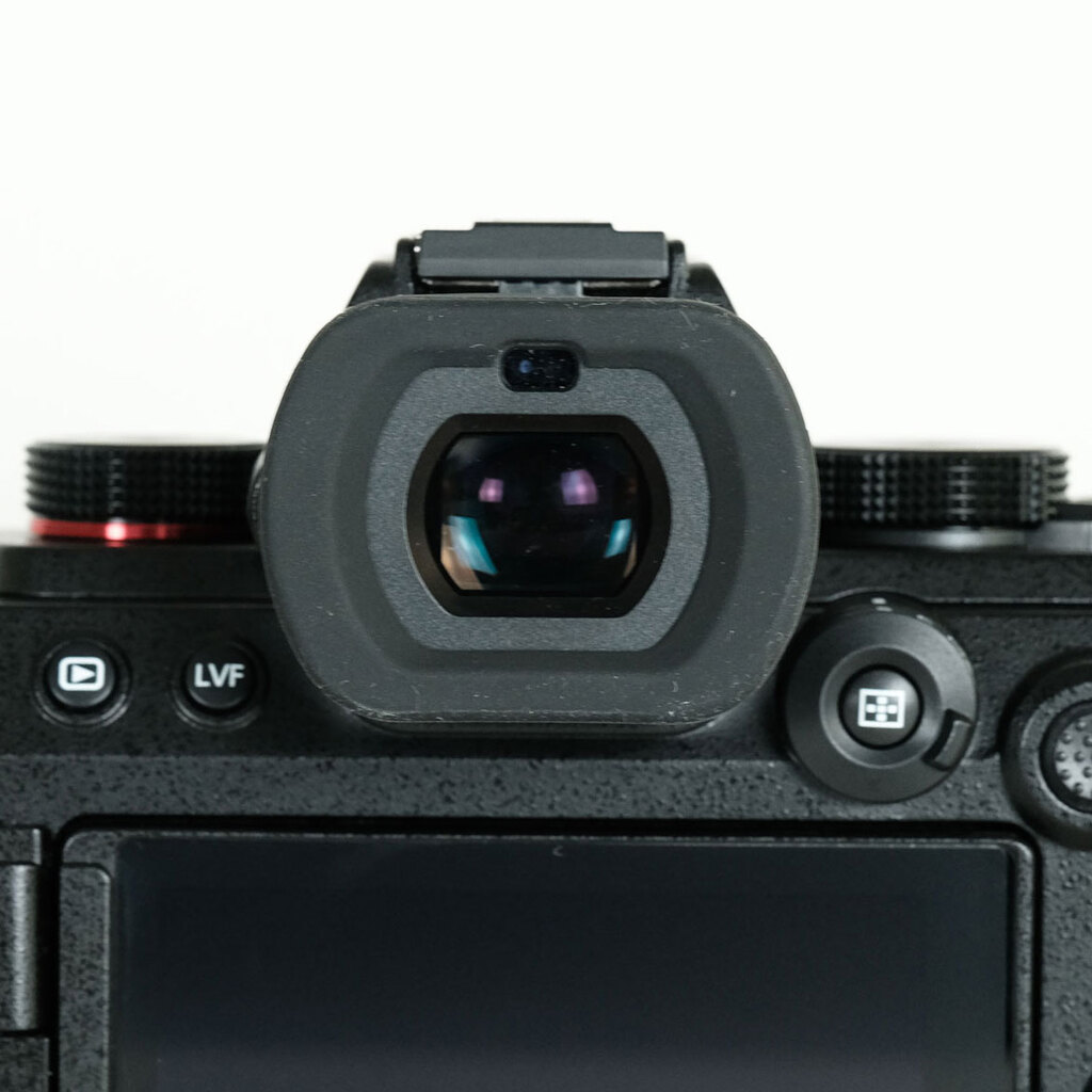 Panasonic LUMIX S5II DC-S5M2