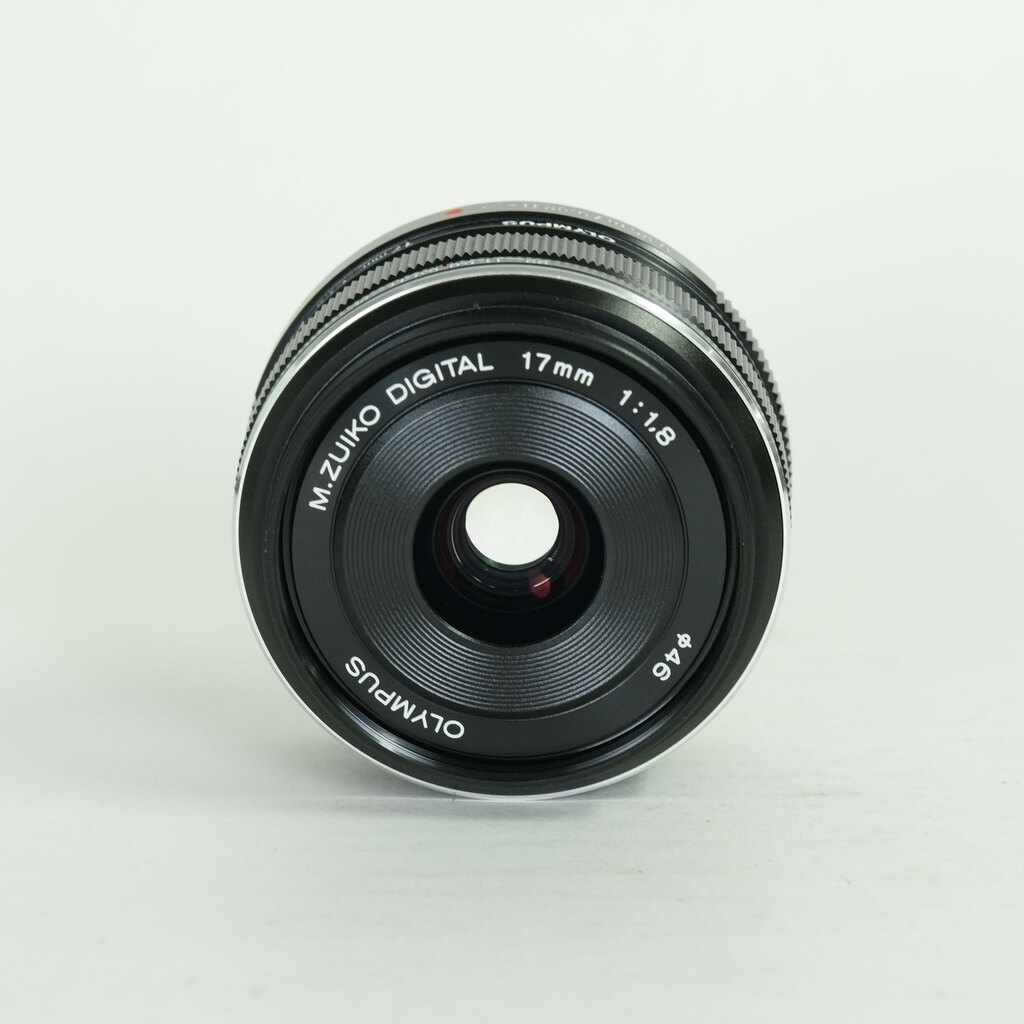 OLYMPUS M.ZUIKO DIGITAL 17mm F1.8