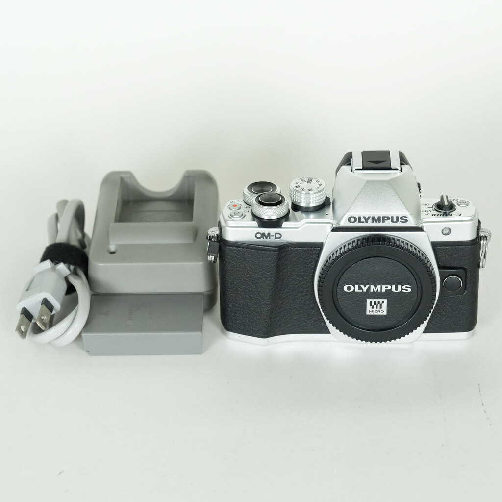 OLYMPUS OM-D E-M10 Mark II