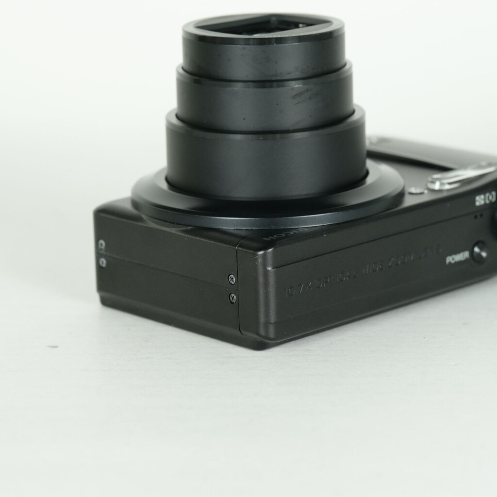 RICOH CX4 ブラックの出品 | ONE SCENE（ワンシーン）