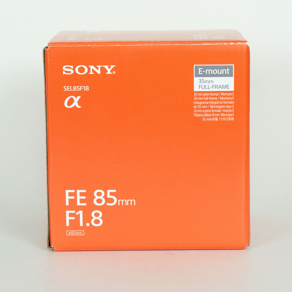 SONY FE 85mm F1.8 SEL85F18 SONY FE 85mm F1.8 SEL85F18