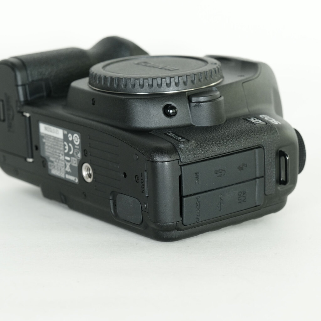 Canon EOS 5D MarkII ボディ Canon EOS 5D MarkII ボディ