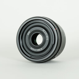 SONY FE 40mm F2.5 G SEL40F25G