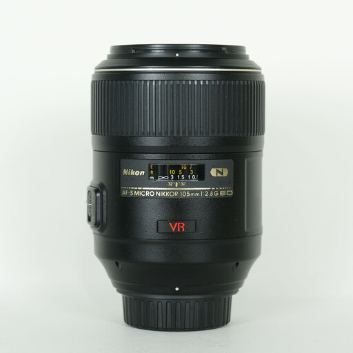 Nikon AF-S VR Micro-Nikkor 105mm f/2.8G IF-EDを徹底解説。作例から