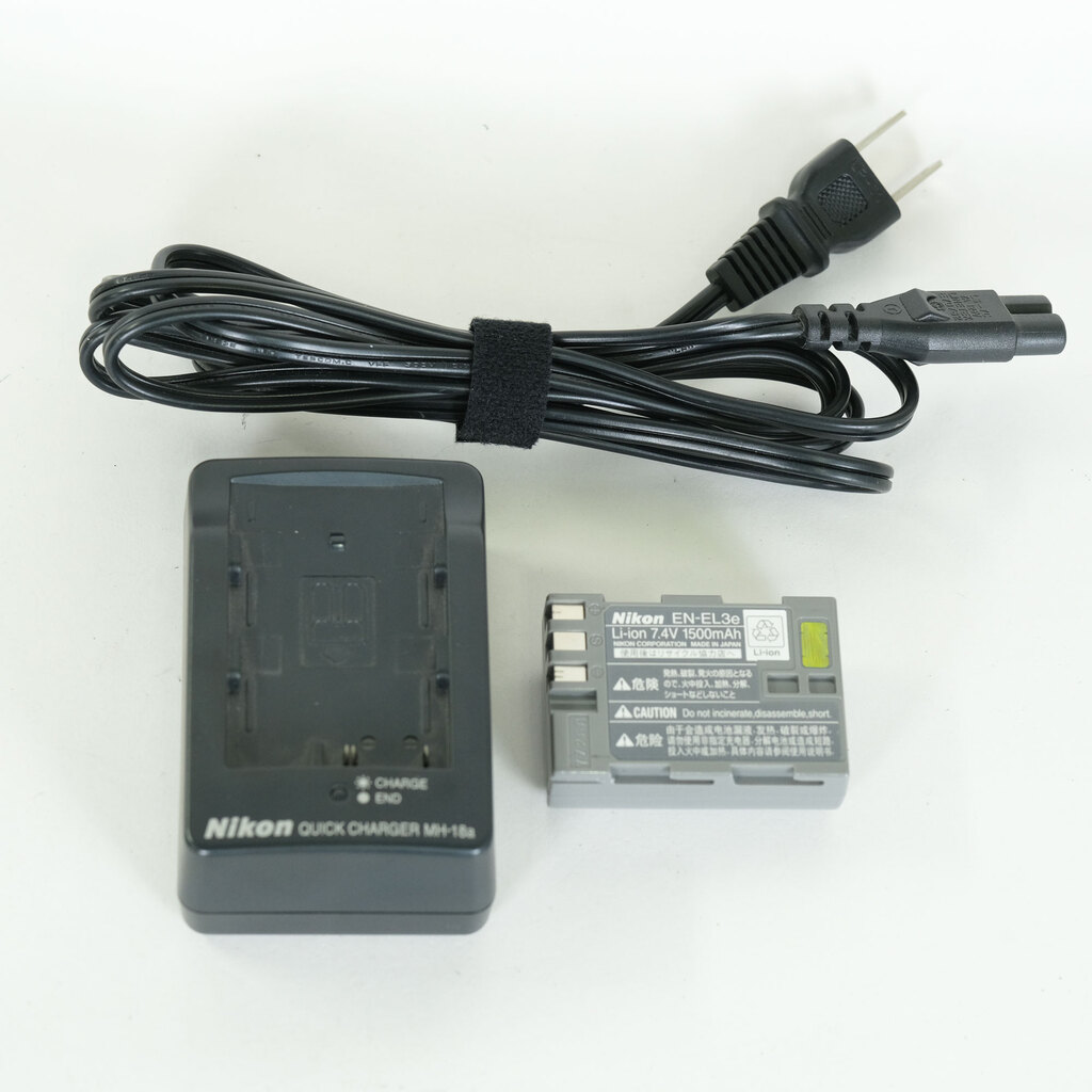 Nikon D300 ボディ