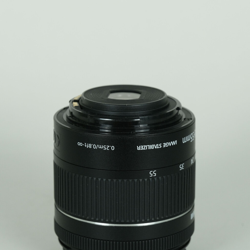 Canon EF-S18-55mm F4-5.6 IS STM