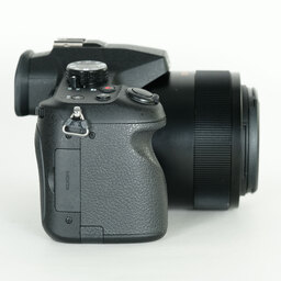 Panasonic LUMIX DMC-FZ1000