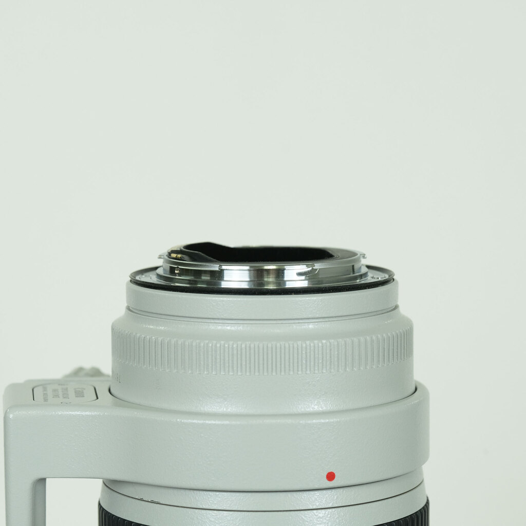 Canon EF70-200mm F2.8L IS III USM Canon EF70-200mm F2.8L IS III USM