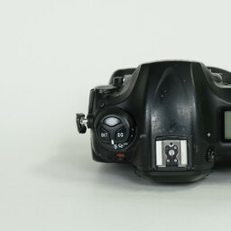 Nikon D5 ボディ（CF-Type）